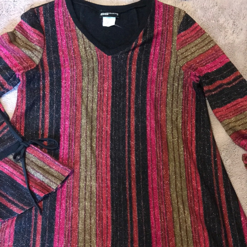 Ladies size medium tunic by GG collection